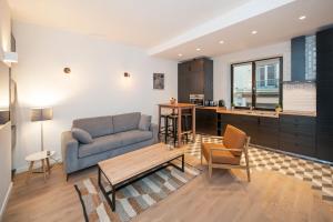 Pick A Flat s Apartment in Le Marais - Rue Sainte Croix de la Bretonnerie