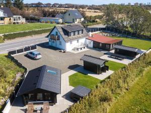 10 person holiday home in Roslev-By Traum