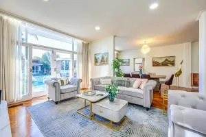 StayAU Spacious 6BR McKinnon Pool Home - Carnegie