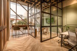 Estudio Deluxe Houze