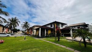 Condomínio quarto e sala