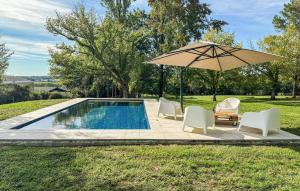 Nice Home In Gans With Kitchen