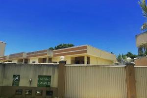 Linda casa em Araruama com piscina