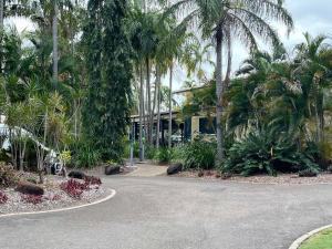 Bushland Beach Tavern