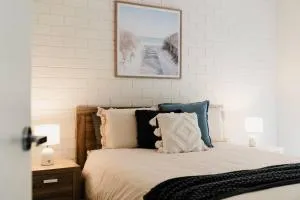 50m Walk to River , Pet Friendly, Spacious - 巴旺赫兹