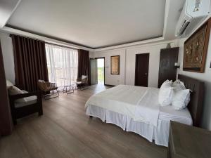 IG WORTHY IN LAGUNA - Staycation and Events Place