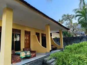 Bungalow Mudri Lovina - Temukus