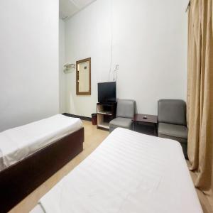 RedDoorz Syariah Near Pelabuhan Sri Bintan Pura Tanjungpinang