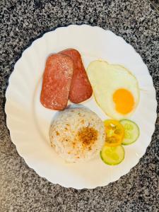 Vicente Aguirre Rooms