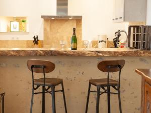 Maisons de vacances Gite spacieux a Happonvilliers avec jardin privatif, accueil jusqu-a 14 personnes, animaux admis - FR-1-581-139 : photos des chambres