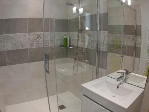 Maisons de vacances Gite spacieux a Happonvilliers avec jardin privatif, accueil jusqu-a 14 personnes, animaux admis - FR-1-581-139 : photos des chambres