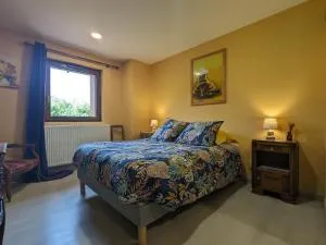 Chambre climatisée avec salle d'eau privative et accès jardin - FR-1-589-664 - 沃洛格河畔格朗热