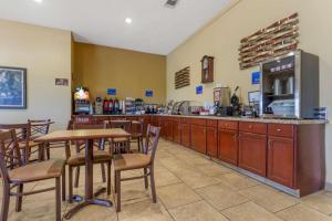 Best Western Taylor Inn