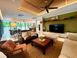 Natural Villas Luxury Pool villa NaJomtien Pattaya