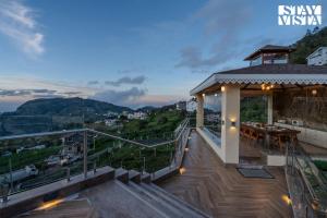 StayVista at Le Mistral with Gazebo, Balcony, Bonfire