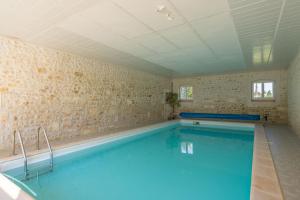 Maisons de vacances Grand gite 16 personnes : photos des chambres