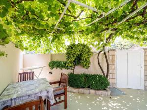 Guest House Vulic - Studio Apartment with Terrace