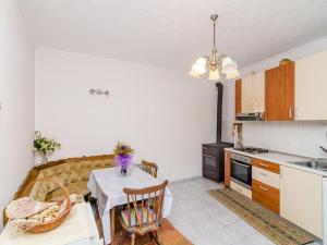 Apartments Ra ica Molunat - One Bedroom Apartment