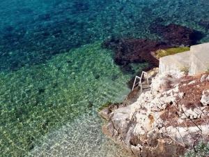 Villa Ro - Ela - Comfort Studio Apartment with Terrace and Sea View - A5