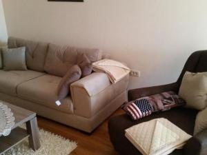 Apartments Villa Rustica ST - Two-Bedroom Apartment with Balcony and Shared Pool prizemlje