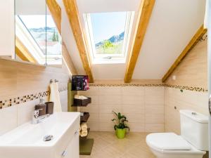 Apartments Knego - Two Bedroom Apartment with Balcony and Sea View
