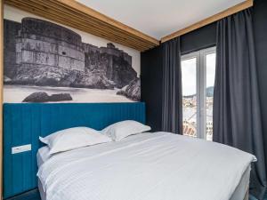 Apartments Tayra - Superior studio apartment with balcony BR1