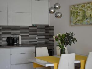 Apartment Vapor - Two Bedroom Apartment with Balcony