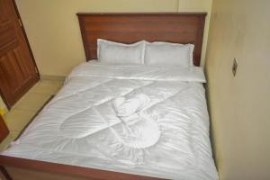 Lux Suites Ruby Apartment Ngara