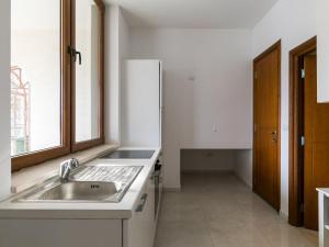 Apartment Frankies Place - Two-Bedroom Apartment with Terrace and Sea View