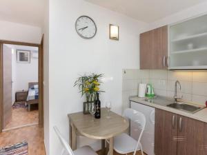 Apartments Stipo - One Bedroom Apartment with Terrace and Sea View A4