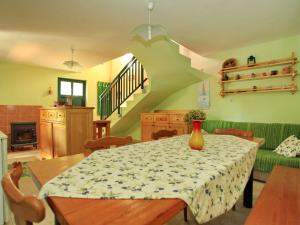 Stone House Orebs Cottage - Two Bedroom Stone House with Terrace and Garden View