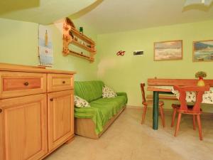 Stone House Orebs Cottage - Two Bedroom Stone House with Terrace and Garden View