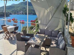 Apartments Matea - Studio with Sea View 2 Adults - tikovica