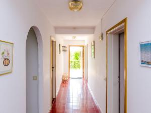 Villa Bind - Comfort Double Room with Patio and Garden View R4