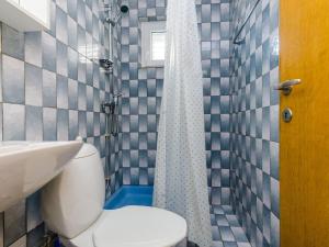 Villa Bind - Comfort Double Room with Patio and Garden View R4