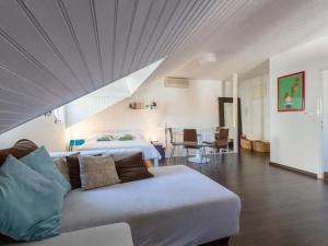 Apartment Dubravka Iza Roka- Studio Apartment with City View