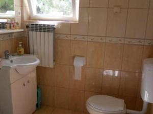 Apartment Three Palms - Two Bedroom Apartment with Terrace - ST