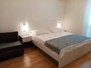 Apartments Pezo - Premium Studio with Balcony and Sea View 