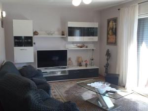 Three bedroom apartment with balcony - 4hvězdičkové hotely ve městě Smokvica