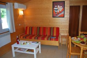 Villages vacances Lagrange Grand Bleu Vacances - Residence Les Segalieres : photos des chambres