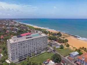 Corundum Breeze Negombo - 瓦伊卡尔