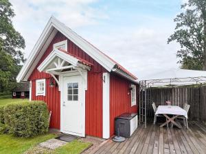 3 person holiday home in LINNERYD