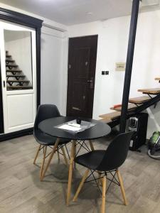 Studio Cheraga center