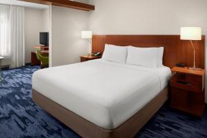 King Studio with Sofa Bed room in Fairfield Inn & Suites by Marriott DuBois