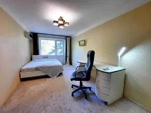 Один каштан Квартира у м Полтава Мережа Alex Apartments Документи для відряджень Безконтактне заселення 24-7 - Gozhuly