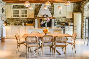 Melegran In The Hills 