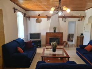 Dragonera Traditional House