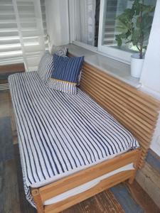 Apartamento con jardín y piscina Pet friendly