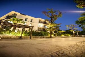 The Title Beach Front