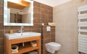 Chambre indépendante avec salle de bain